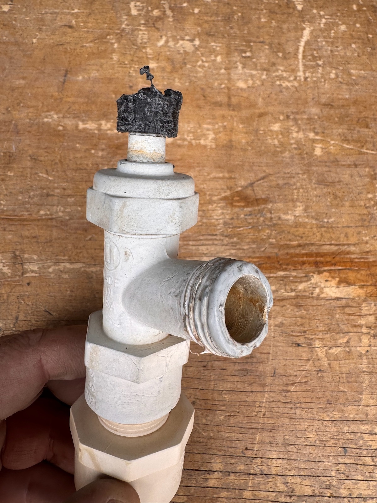 Photo of cheap plastic faucet